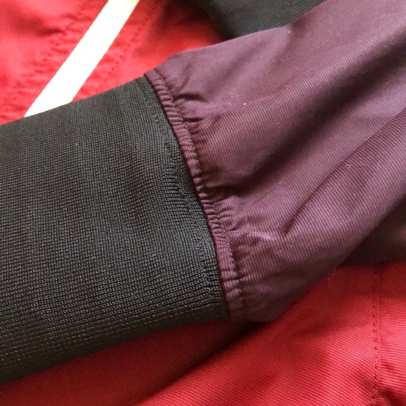 Nike Windbreaker - Picture 3 of 7